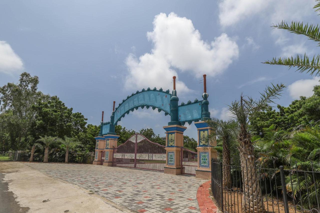 Capital O 49279 Chhab Chhaba Chhab Water Fun Park&Resort Damka Bagian luar foto