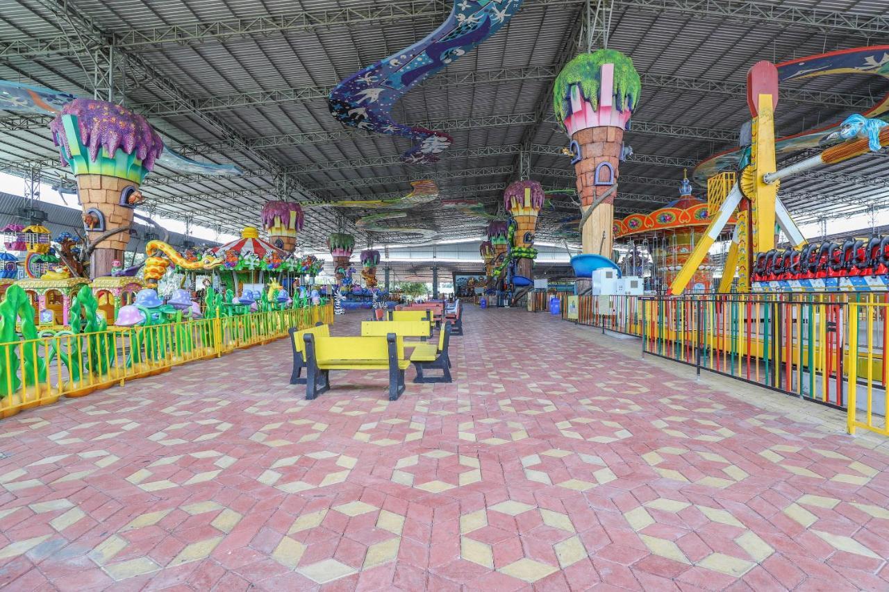 Capital O 49279 Chhab Chhaba Chhab Water Fun Park&Resort Damka Bagian luar foto